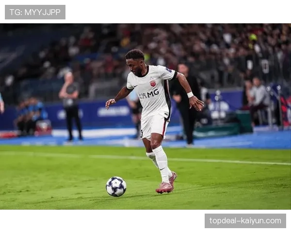 波鸿0-0闷平柏林联合，双方门将屡献神扑